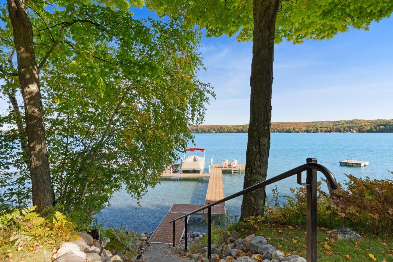 Walloon Lake Cottage บอยน์ซิตี้ ภายนอก รูปภาพ